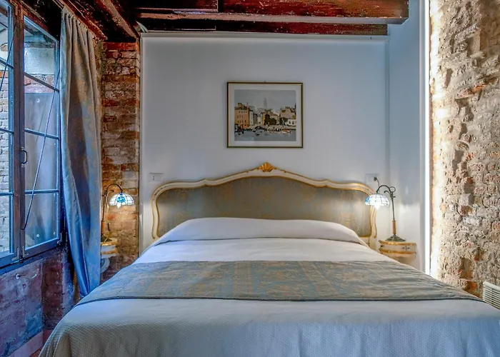 Bragozzo Ai Miracoli Venise